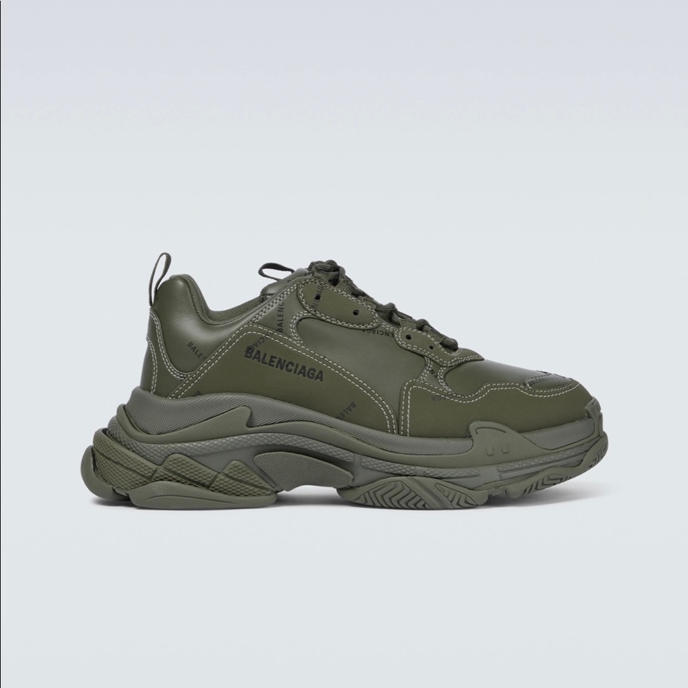 BALENCIAGA | Triple S Sneaker in Khaki Green